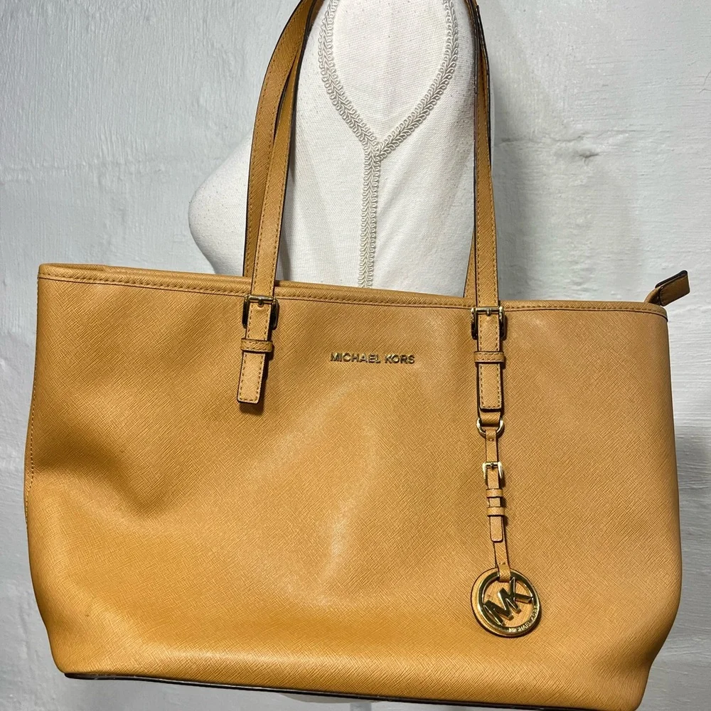 MICHAEL KORS MUSTARD LEATHER TOTE SHOULDER BAG